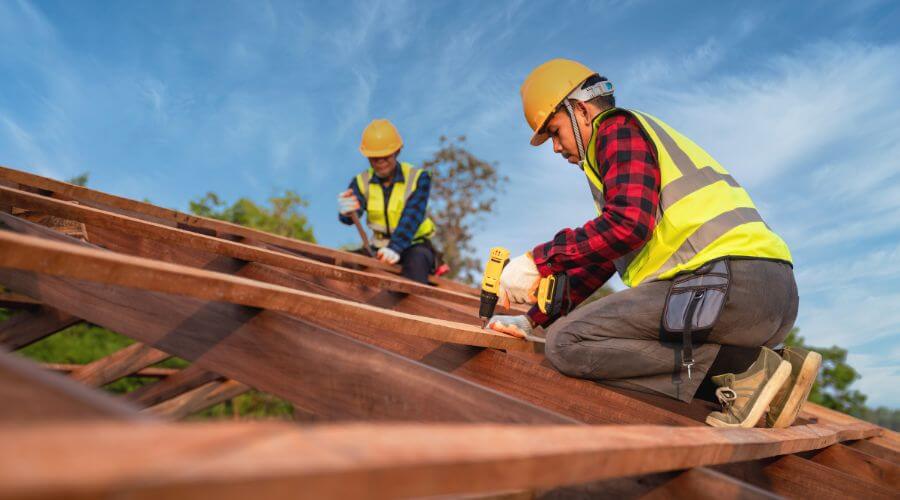 Professional Flat Roofing Installation services in Oneida, IL